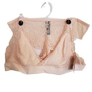 Just Sexy Lingerie 2 Piece Lace Bralette and Cheeky Panty Set